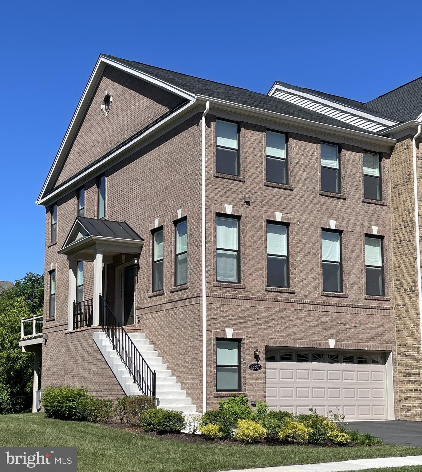 22507 Windsor Locks Square Ashburn, VA 20148 - Photo 2 of 49 22507 Windsor Locks Sq Exterior