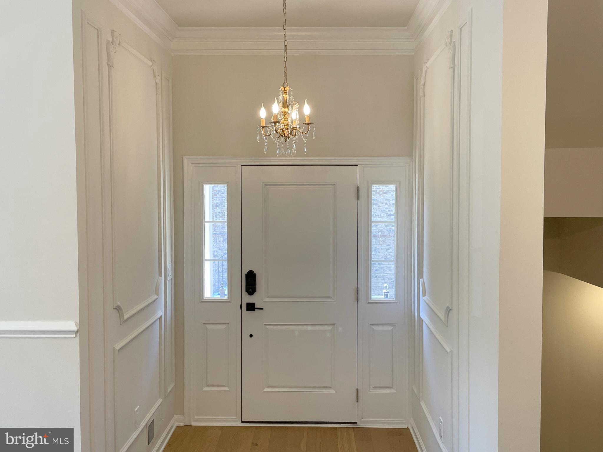 22507 Windsor Locks Square Ashburn, VA 20148 - Photo 3 of 49 22507 Windsor Locks Sq Foyer