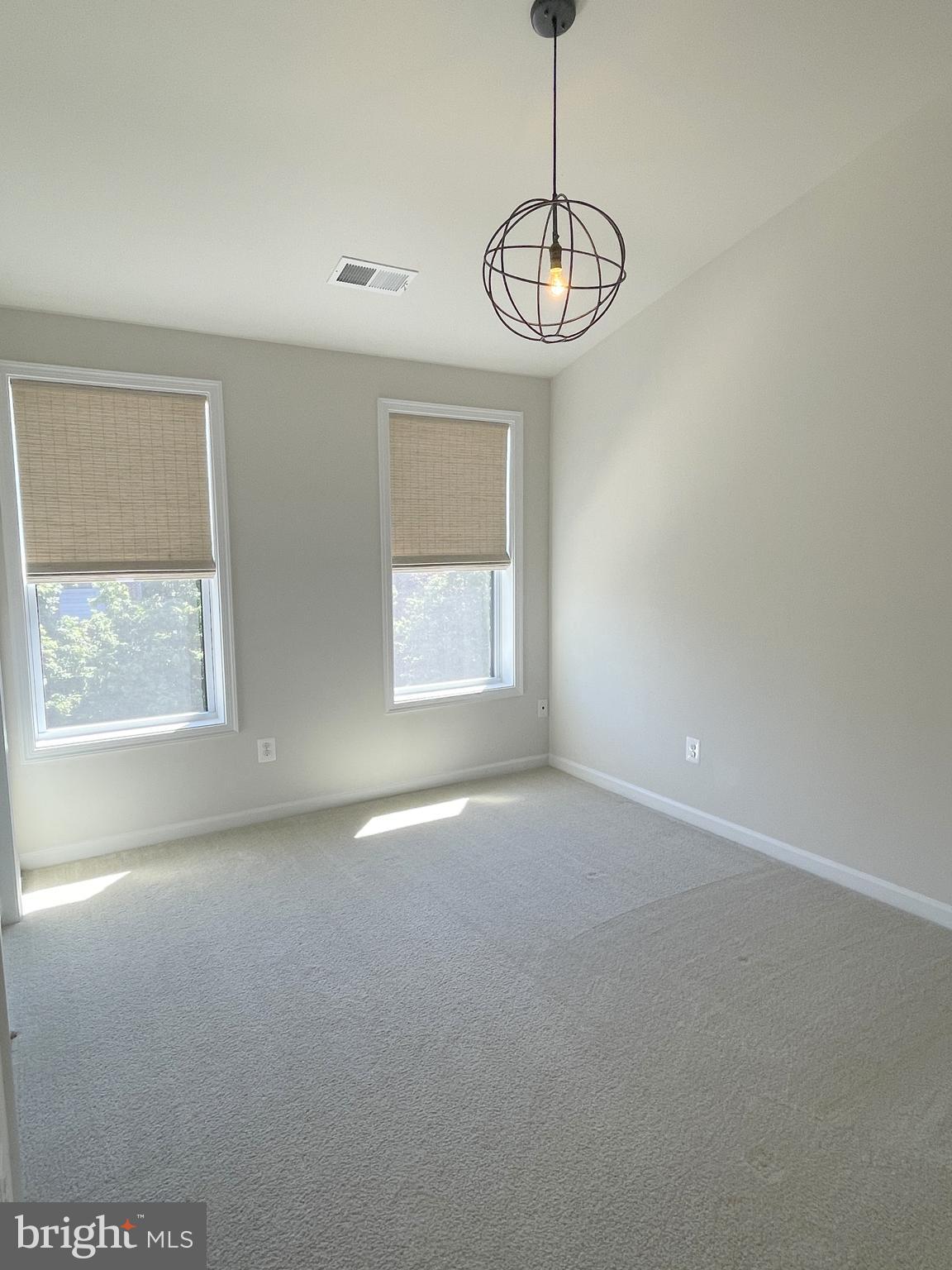 22507 Windsor Locks Square Ashburn, VA 20148 - Photo 29 of 49 22507 Windsor Locks Sq Bedroom 3