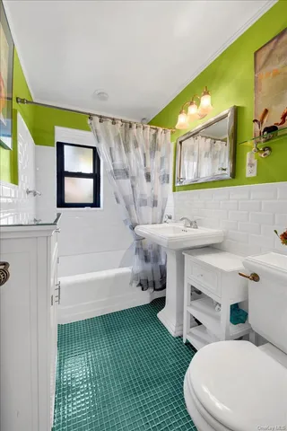 $375,000 | 266 Pelham Road, Unit 5H, New Rochelle, NY 10805