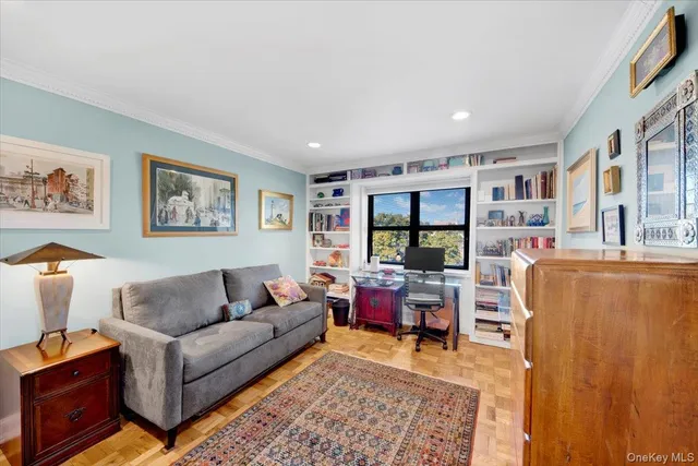 $375,000 | 266 Pelham Road, Unit 5H, New Rochelle, NY 10805