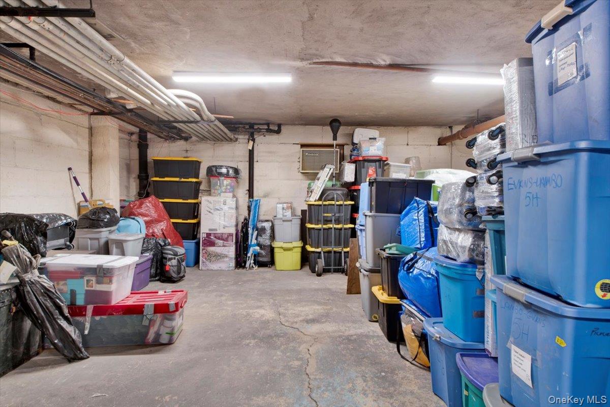 266 Pelham Road, Unit 5H New Rochelle, NY 10805 - Photo 20 of 27 a view of storage and utility room