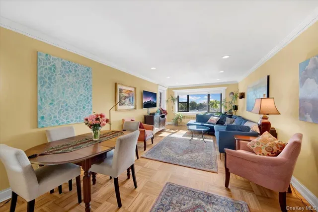 $375,000 | 266 Pelham Road, Unit 5H, New Rochelle, NY 10805