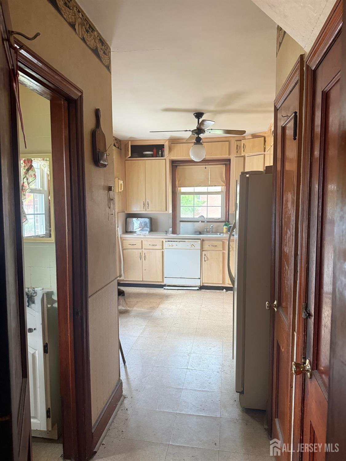 7 Winkler Road Sayreville, NJ 08872 - Photo 10 of 23