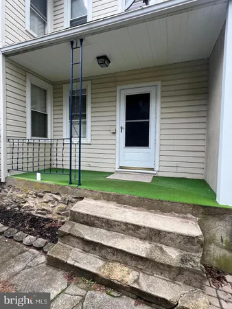 $1,650 | 303 South Baltimore Street, Dillsburg, PA 17019