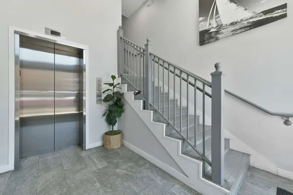 $1,595 | 64 Market Street, Unit 408, Lynn, MA 01901