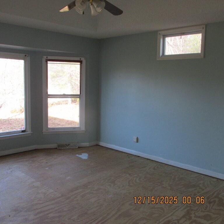 465 McMoon Lane Stuart, VA 24171 - Photo 12 of 16 IMG_2817