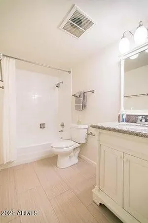 $3,200 | 334 West Medlock Drive, Unit B104, Phoenix, AZ 85013