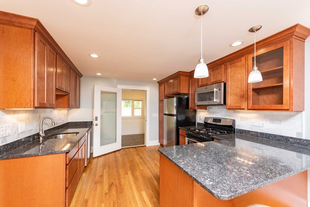 16 Bryant Road Boston, MA 02132 - Photo 4 of 14 Gallery Image 4