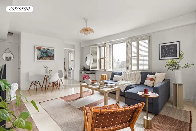 $470,000 | 310 East 49th Street, Unit 12B | Midtown East