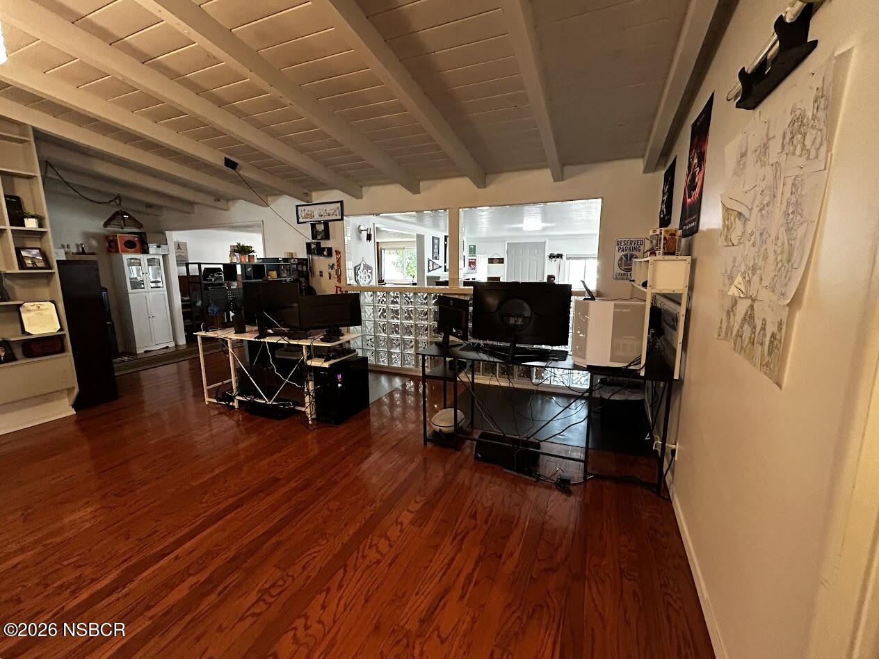 217 North M Street Lompoc, CA 93436 - Photo 6 of 23 13