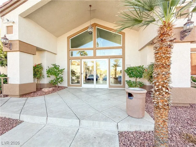 $1,500 | 2305 West Horizon Ridge Parkway, Unit 4013, Henderson, NV 89052