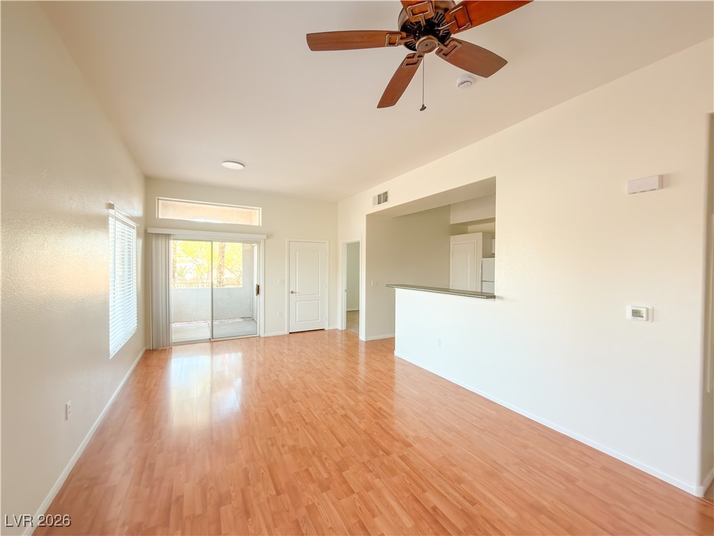 2305 West Horizon Ridge Parkway, Unit 4013 Henderson, NV 89052 - Photo 5 of 29