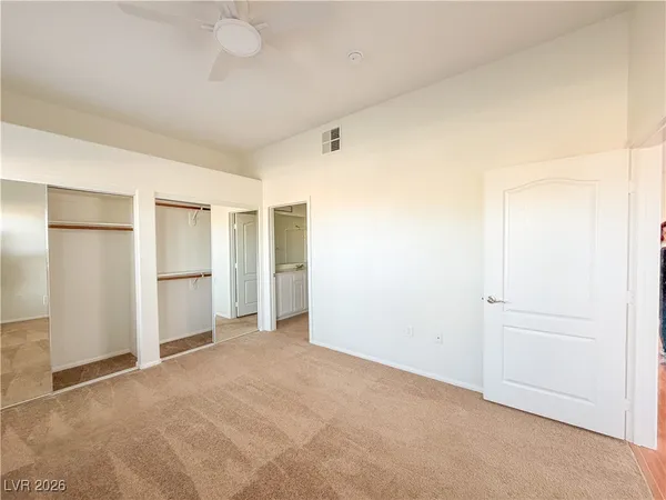 $1,500 | 2305 West Horizon Ridge Parkway, Unit 4013, Henderson, NV 89052
