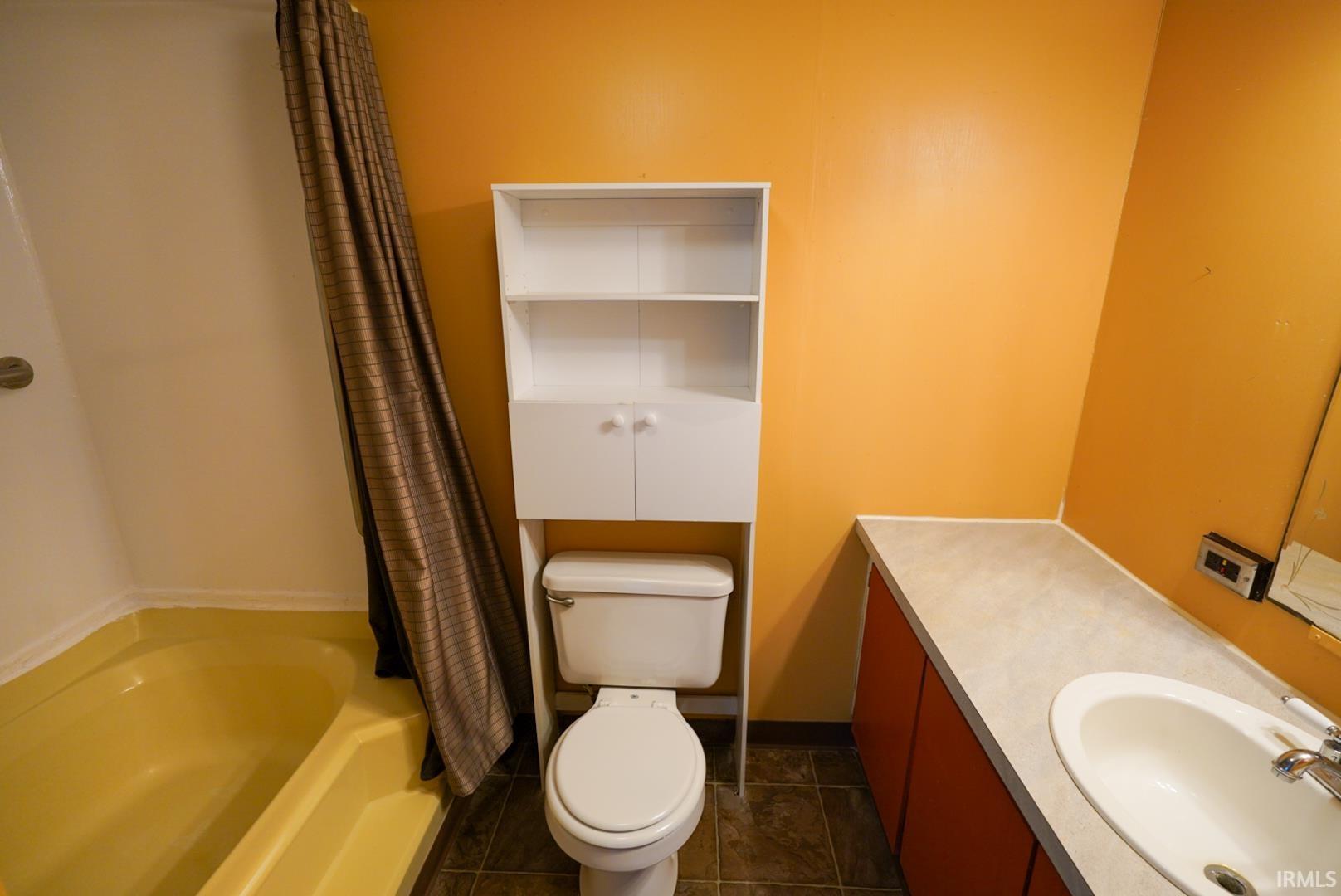646 West Seitz Street Jasper, IN 47546 - Photo 10 of 13
