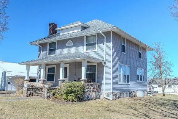 $599,900 | 832 West Front Street, Burr Oak, MI 49030