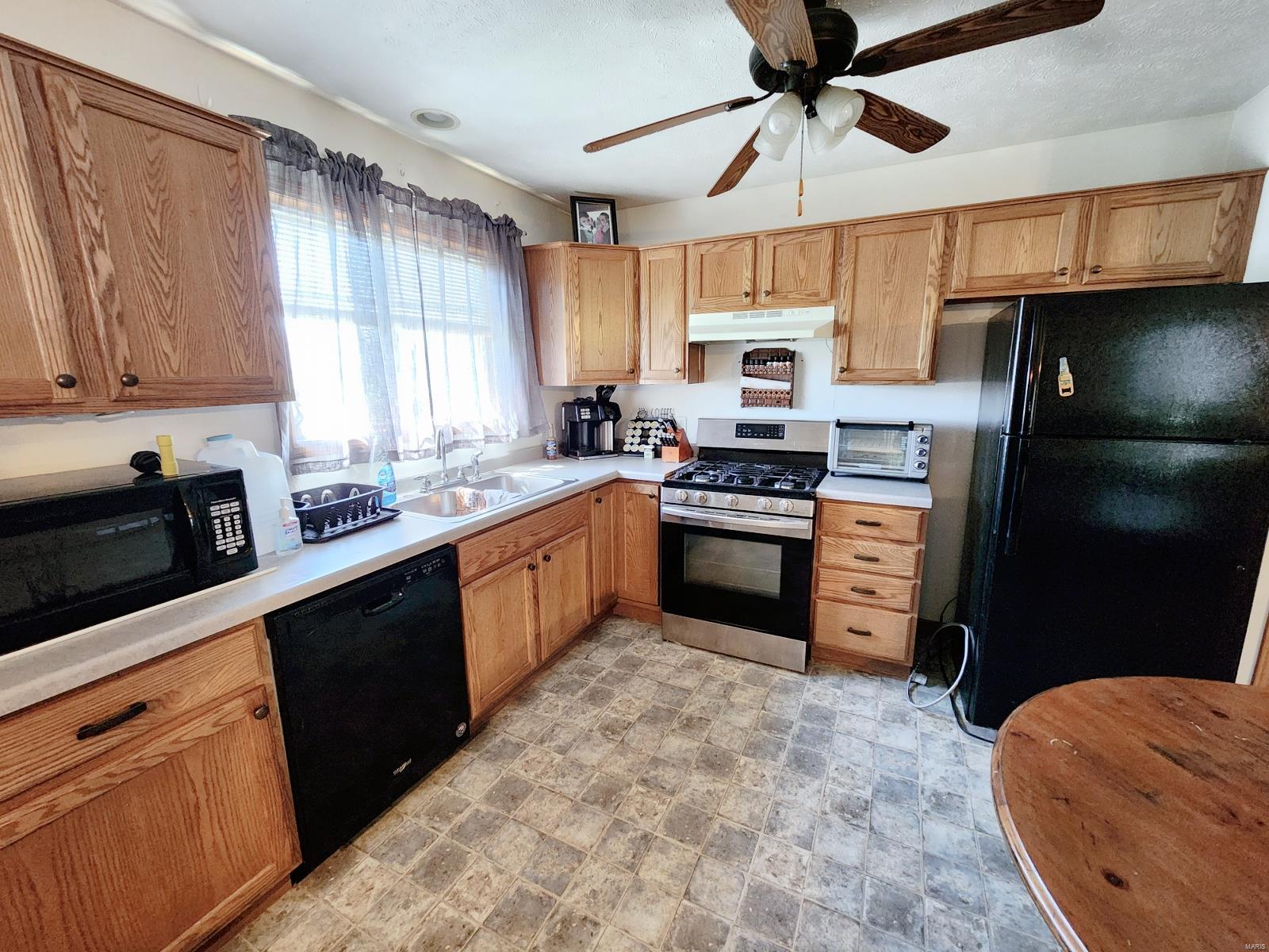11636 Binney Road New Douglas, IL 62074 - Photo 15 of 23