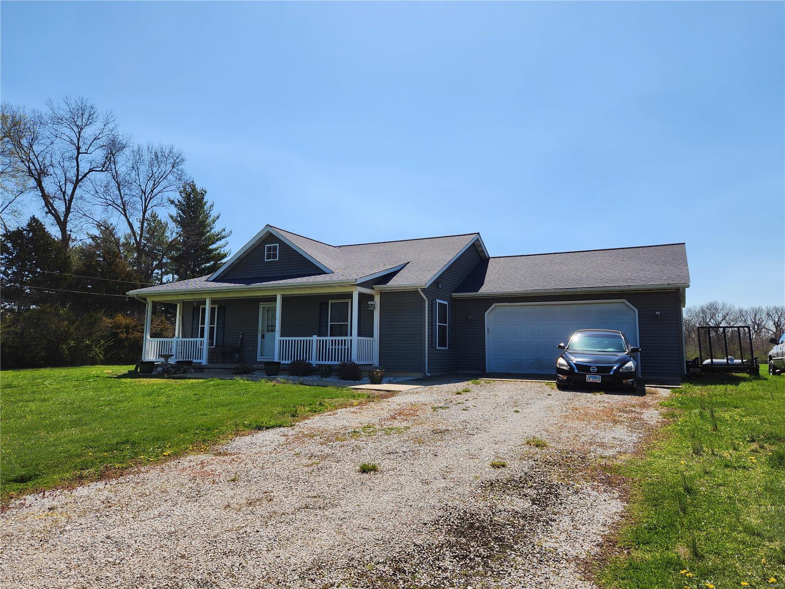 11636 Binney Road New Douglas, IL 62074 - Photo 2 of 23