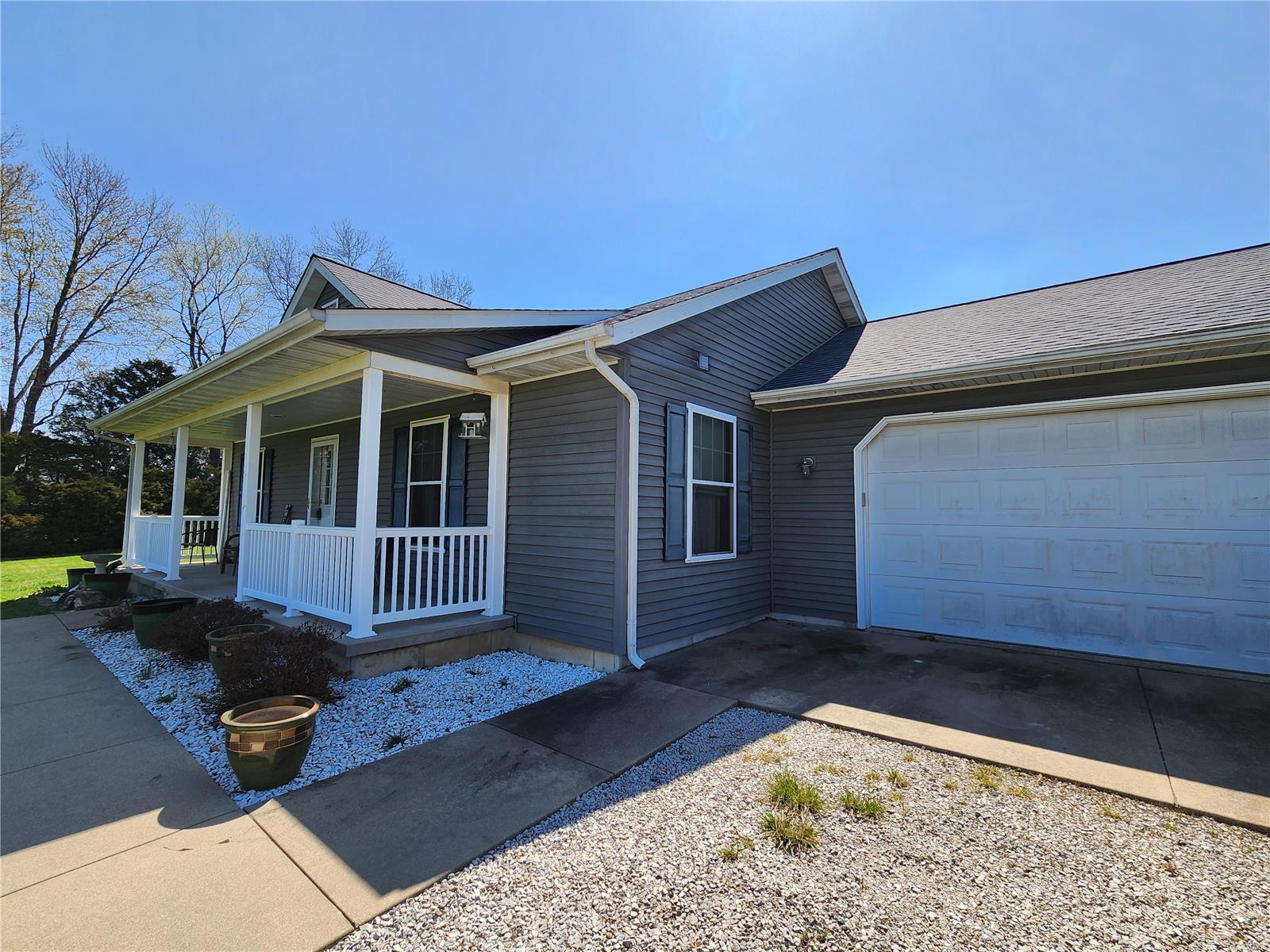11636 Binney Road New Douglas, IL 62074 - Photo 9 of 23