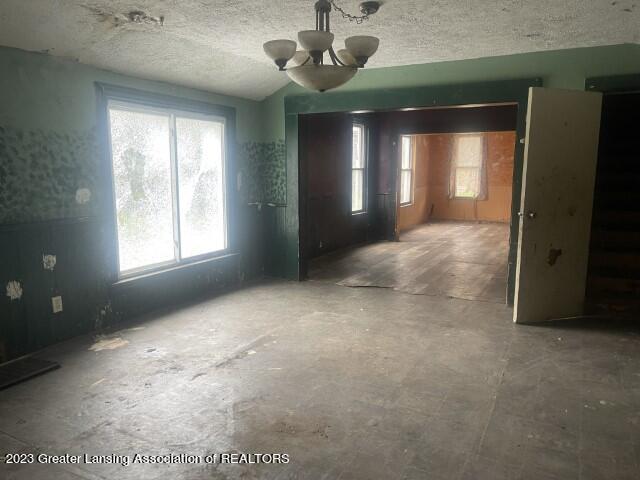 3043 Springport Road Jackson, MI 49201 - Photo 2 of 10 1