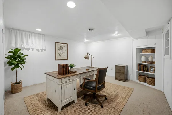 $240,000 | 673 Haish Boulevard, DeKalb, IL 60115