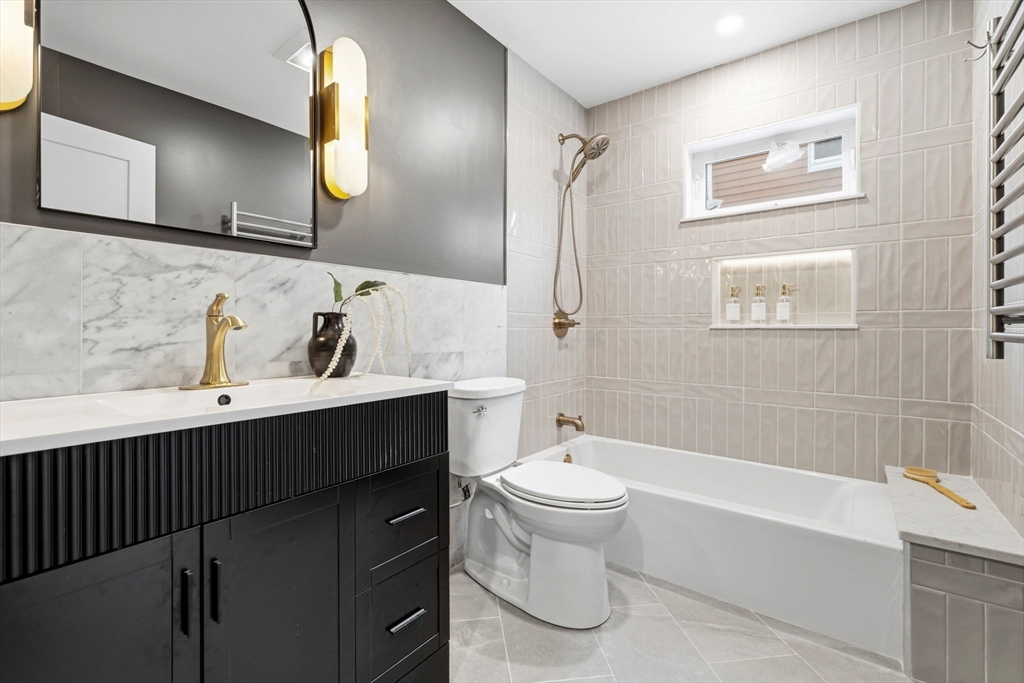 34 Governor Winthrop Road, Unit 1 Somerville, MA 02145 - Photo 13 of 28