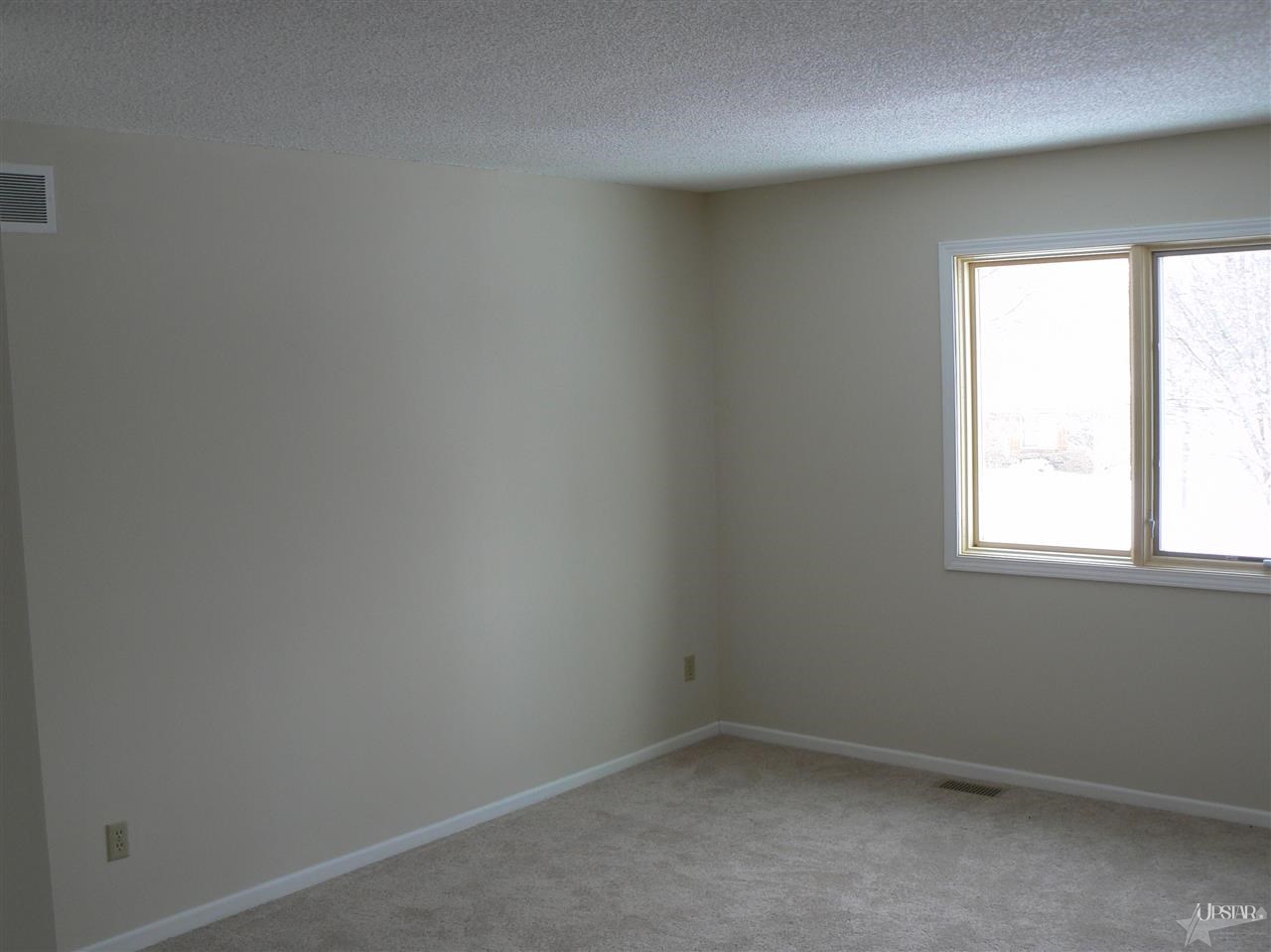 8626 Timbermill Place Fort Wayne, IN 46804 - Photo 9 of 16 Gallery Image 9