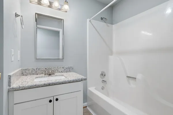 $3,200 | 1616 Kipling Street, Unit C, Houston, TX 77006