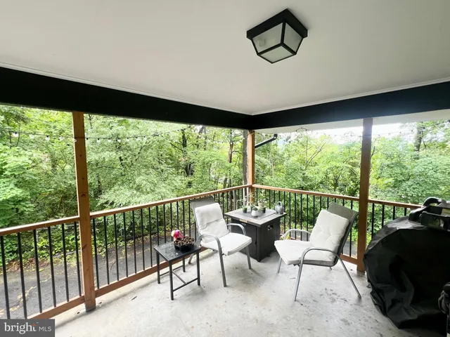 $244,000 | 11815 Bayberry Avenue, Cumberland, MD 21502