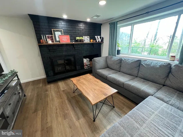 $244,000 | 11815 Bayberry Avenue, Cumberland, MD 21502