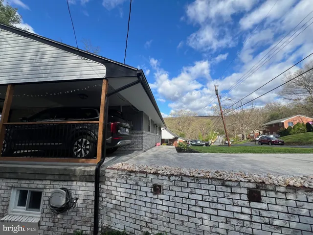 $244,000 | 11815 Bayberry Avenue, Cumberland, MD 21502