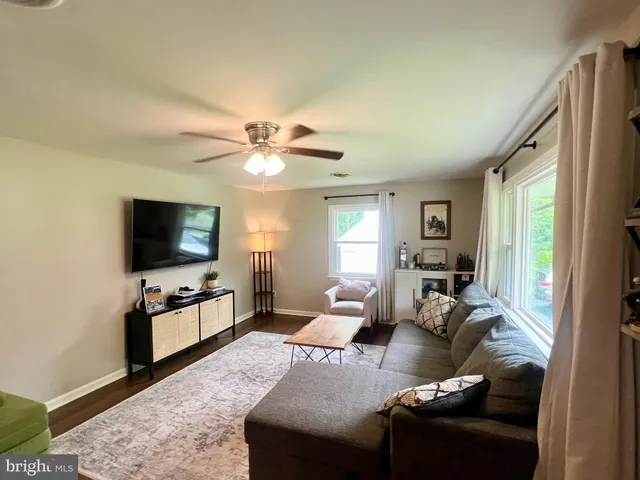 $244,000 | 11815 Bayberry Avenue, Cumberland, MD 21502