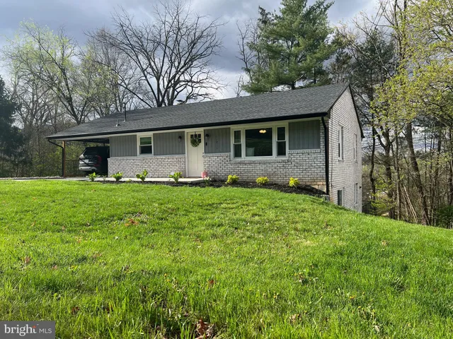 $244,000 | 11815 Bayberry Avenue, Cumberland, MD 21502