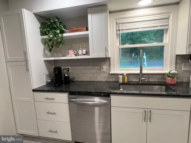 $244,000 | 11815 Bayberry Avenue, Cumberland, MD 21502