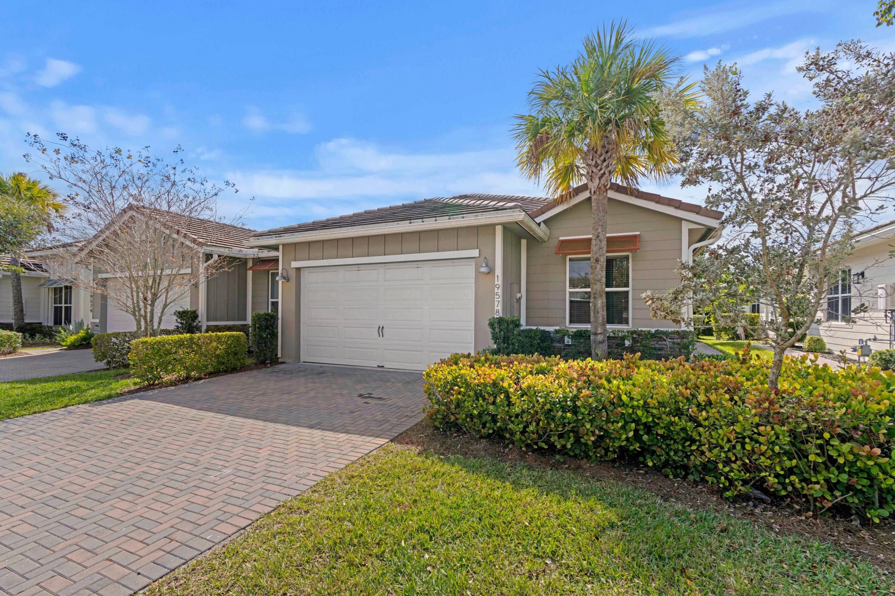 19578 Weathervane Way Loxahatchee, FL 33470 - Photo 3 of 28 DSC04295_1.jpg-SMALL