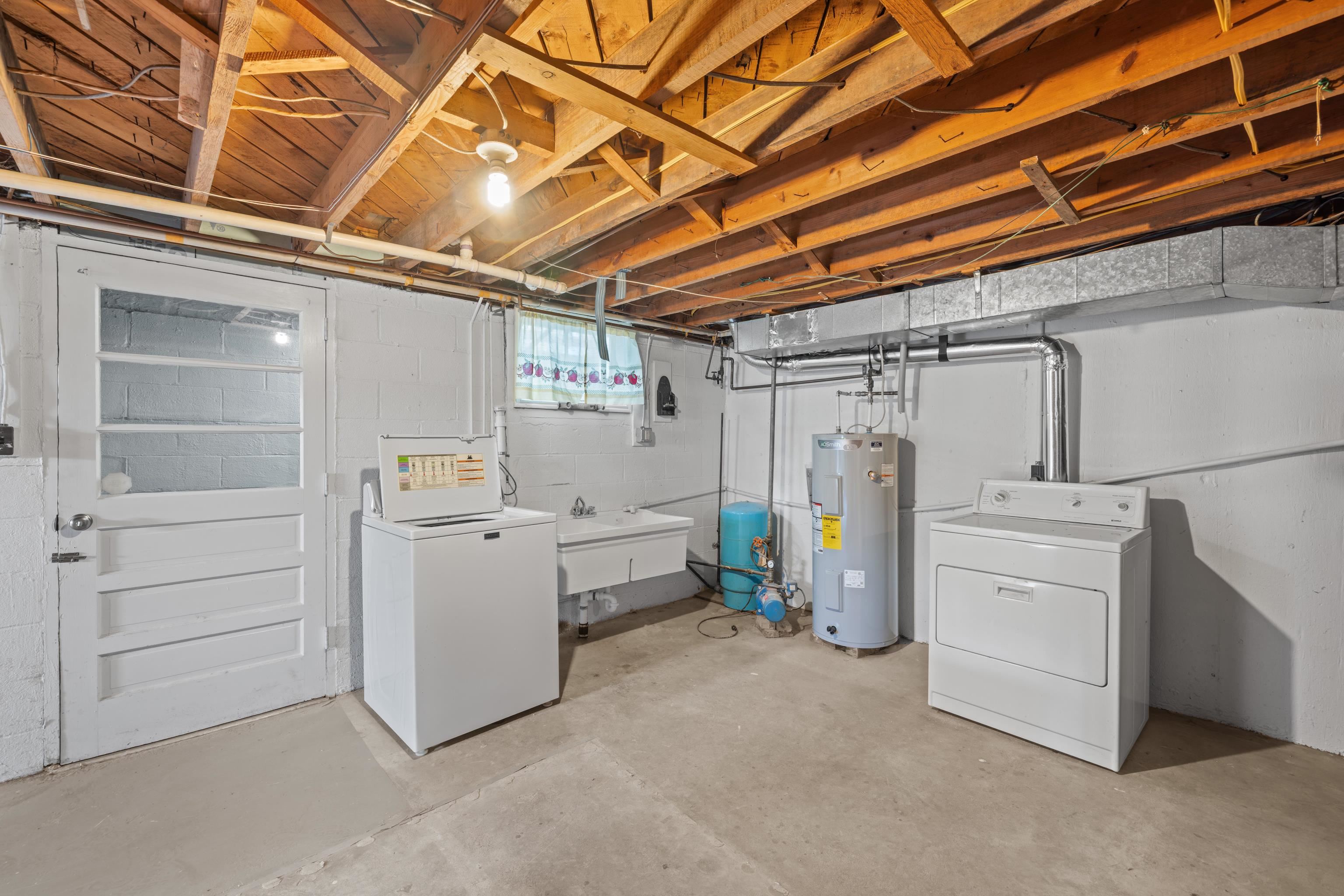 1070 Harman Road Harrisonburg, VA 22802 - Photo 32 of 55