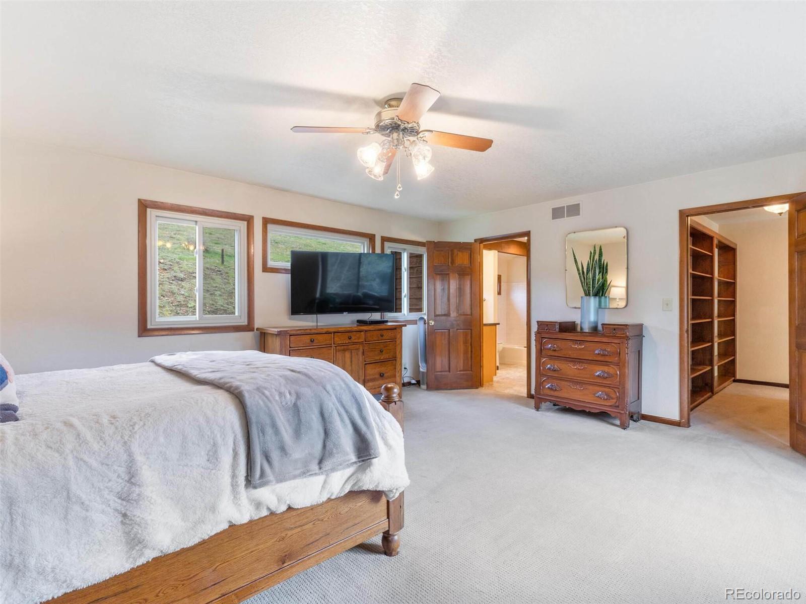 4084 Bear Road Golden, CO 80403 - Photo 28 of 40