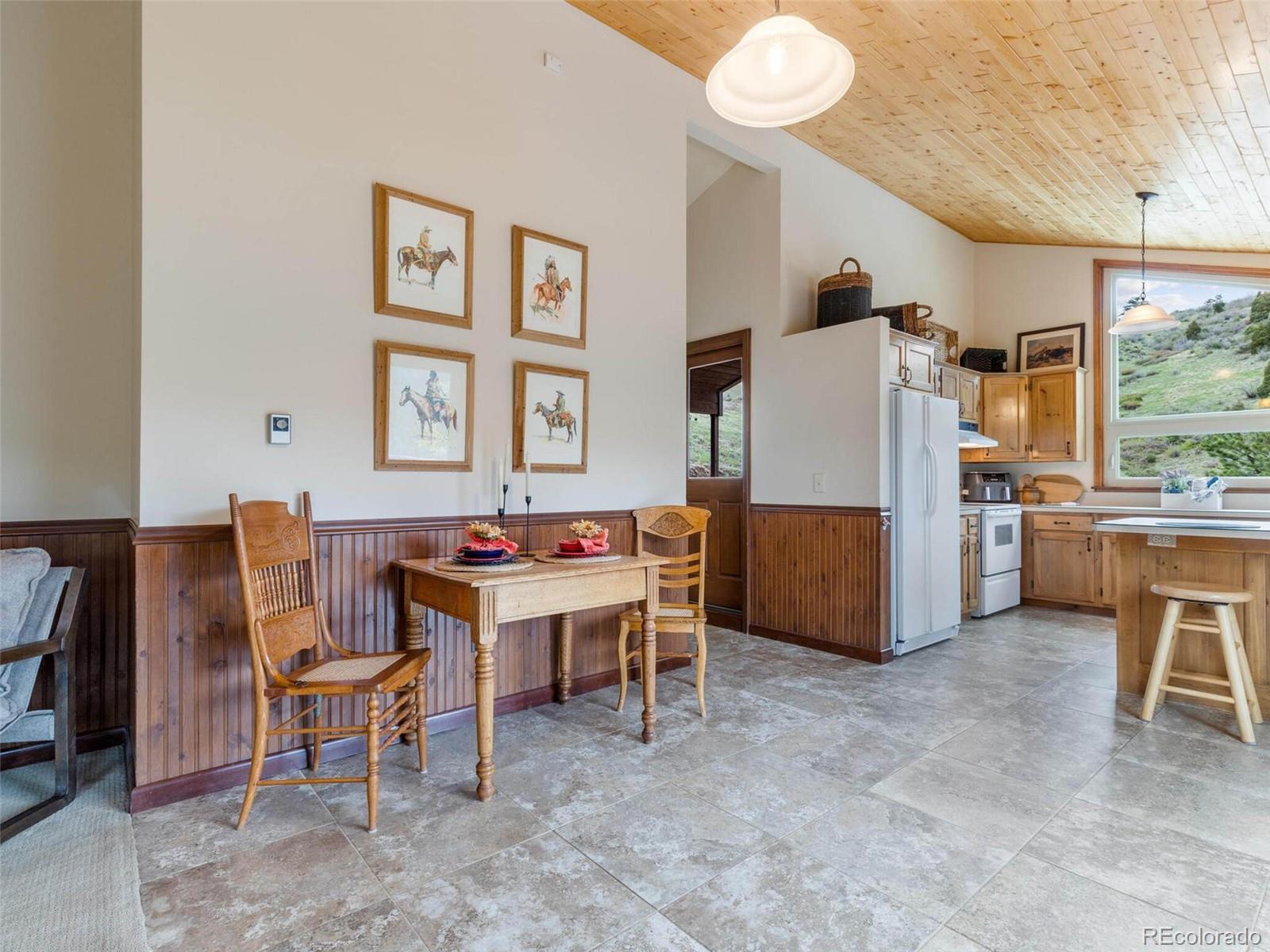 4084 Bear Road Golden, CO 80403 - Photo 10 of 40