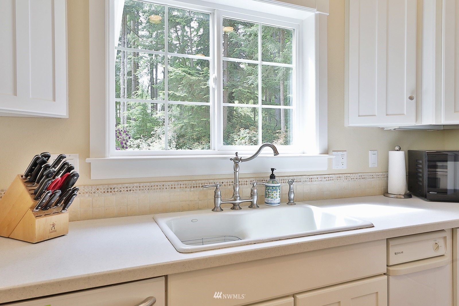 4925 Crawford Road Langley, WA 98260 - Photo 17 of 39 Gallery Image 17