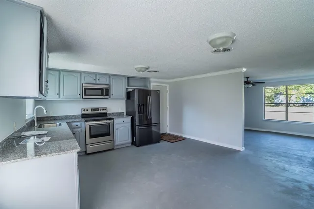 $225,000 | 405 West 3rd Street, Anna, TX 75409