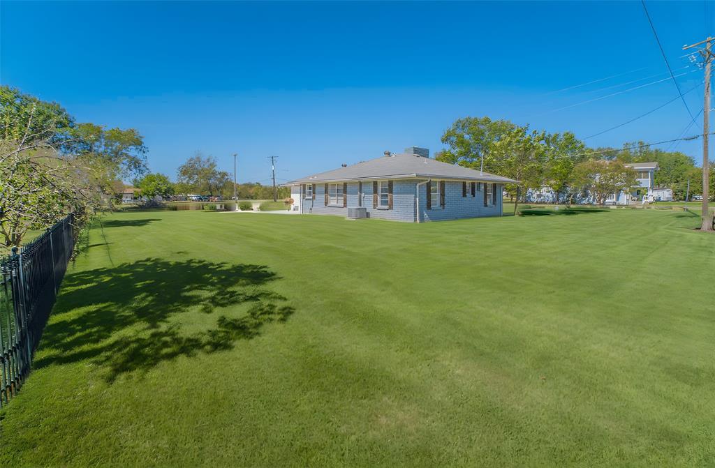 405 West 3rd Street Anna, TX 75409 - Photo 22 of 25