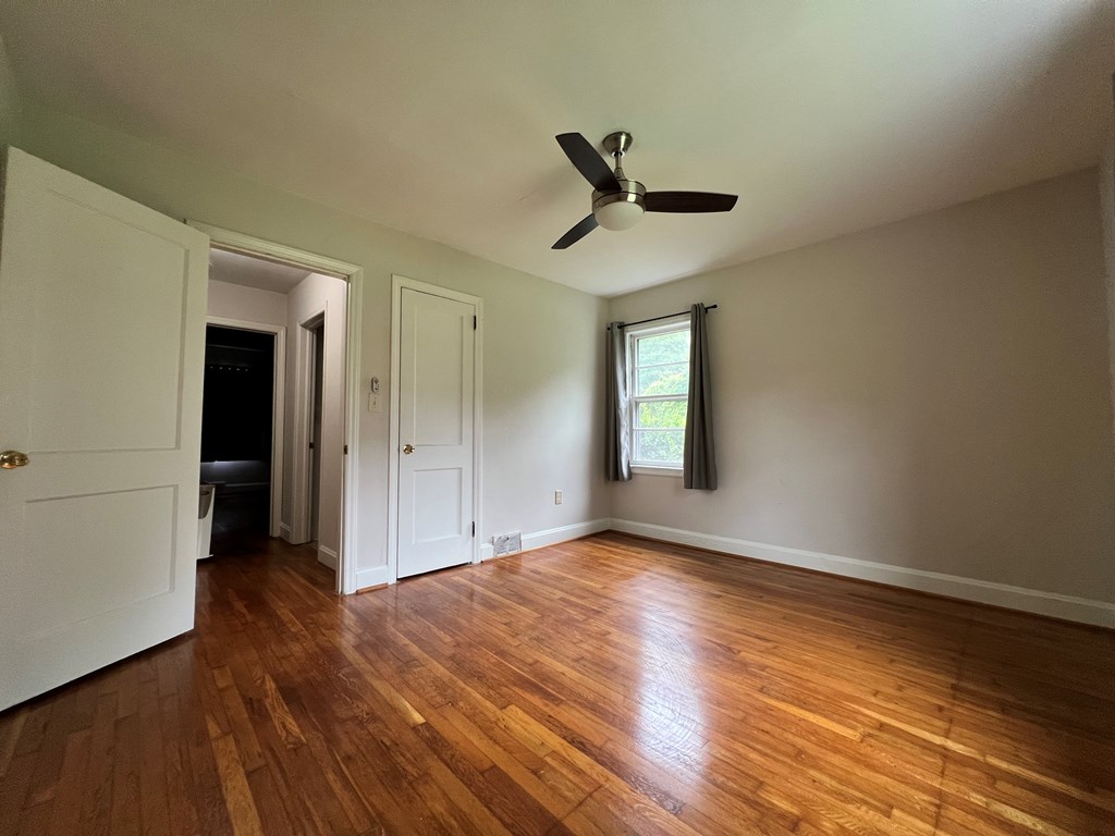 501 Cedar Street Clinton, SC 29325 - Photo 17 of 31