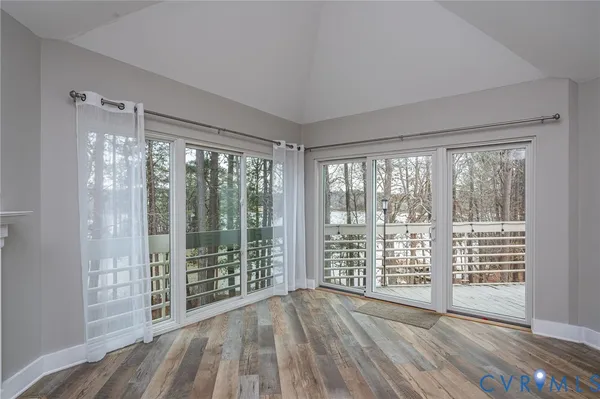 $320,000 | 112 Water Pointe Court, Midlothian, VA 23112