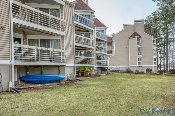 $320,000 | 112 Water Pointe Court, Midlothian, VA 23112