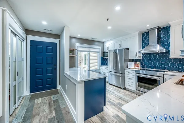 $320,000 | 112 Water Pointe Court, Midlothian, VA 23112