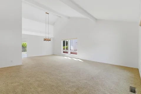 $2,599,000 | 1392 Bel Aire Road, San Mateo, CA 94402