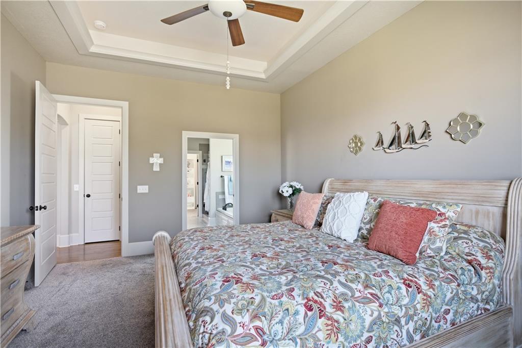 17710 Mission Ridge Smithville, MO 64089 - Photo 20 of 56