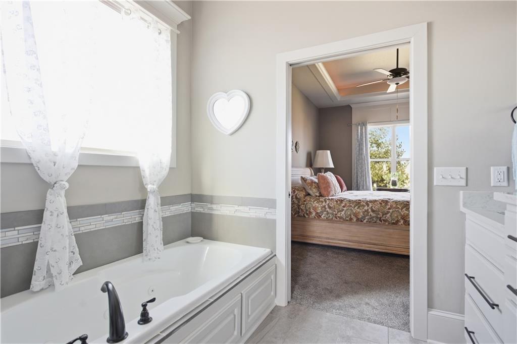 17710 Mission Ridge Smithville, MO 64089 - Photo 26 of 56