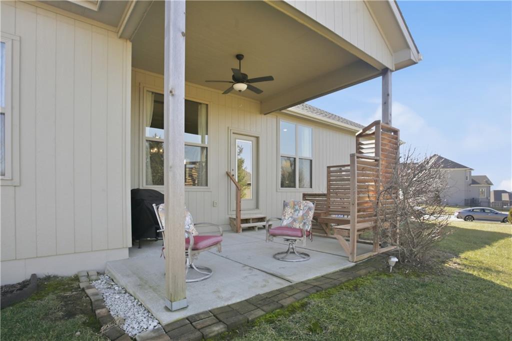 17710 Mission Ridge Smithville, MO 64089 - Photo 41 of 56