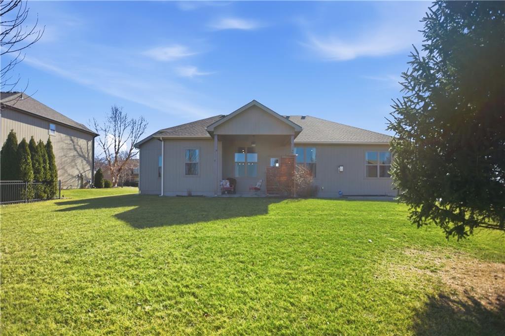 17710 Mission Ridge Smithville, MO 64089 - Photo 45 of 56